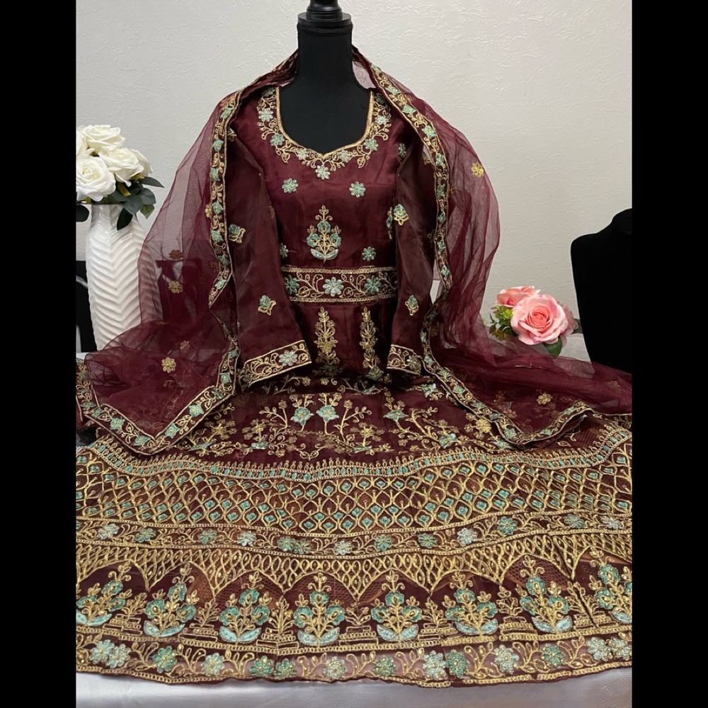 Women dress